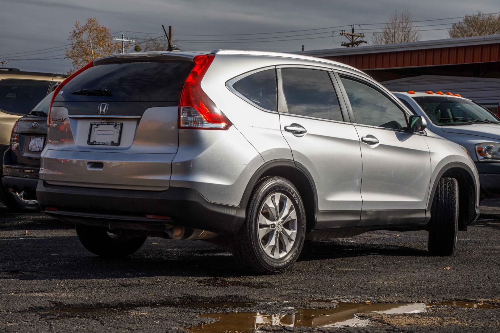 2014 SILVER HONDA CR-V EX-L 2WD 5-Speed AT (2HKRM3H70EH) with an 2.4L L4 DOHC 16V engine, 5-SPEED AUTOMATIC transmission, located at 420 E. Kingsbury St., Seguin, TX, 78155, (830) 401-0495, 29.581060, -97.961647 - Photo#4